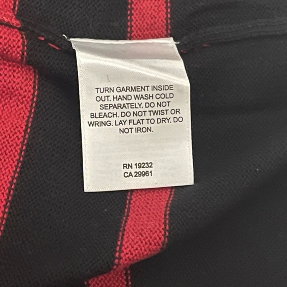 Women’s Festive Blouse Top Red and Black Size 3x Long sleeve box neck - Picture 4 of 7